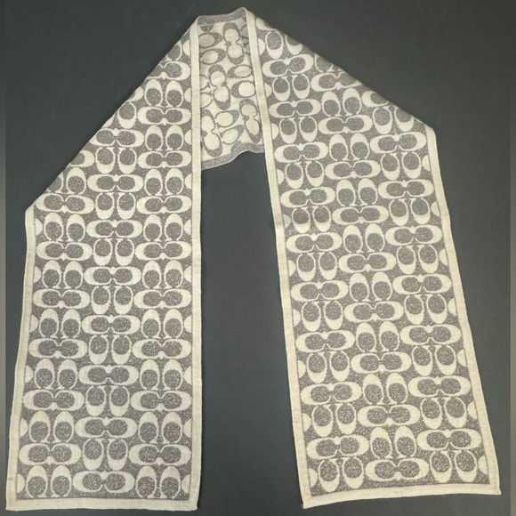 Coach Vintage Silver and Cream Reversible Scarf, Merino Wool Blend - Picture 2 of 4